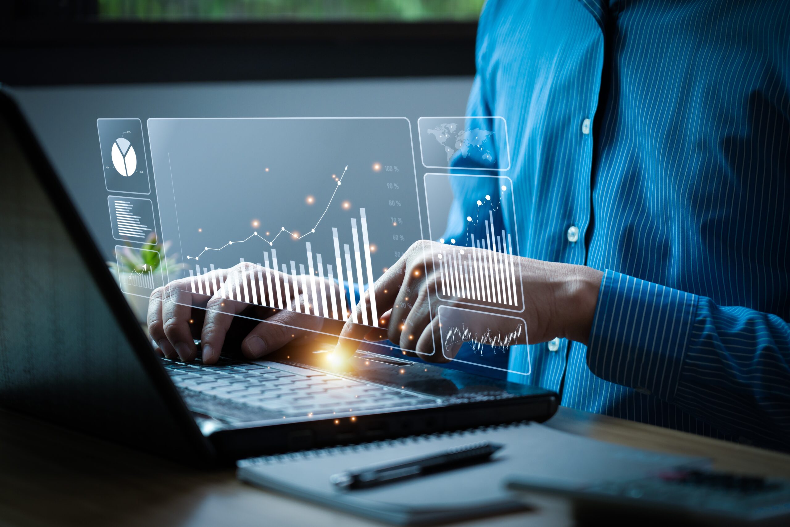 Businessman,Analyzing,Business,Enterprise,Data,Management,,Business,Analytics,With,Charts,